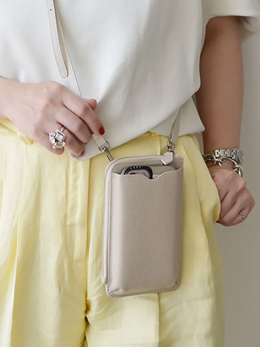 大人気 本革 レディース スマホショルダー財布 軽量・スマホ収納 SK34